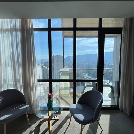 Hotel Sky Station Tbilisi Esterno foto