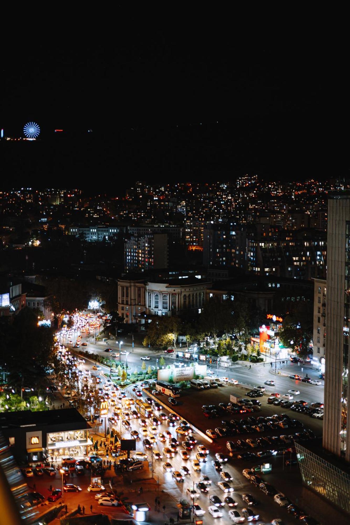 Hotel Sky Station Tbilisi Esterno foto