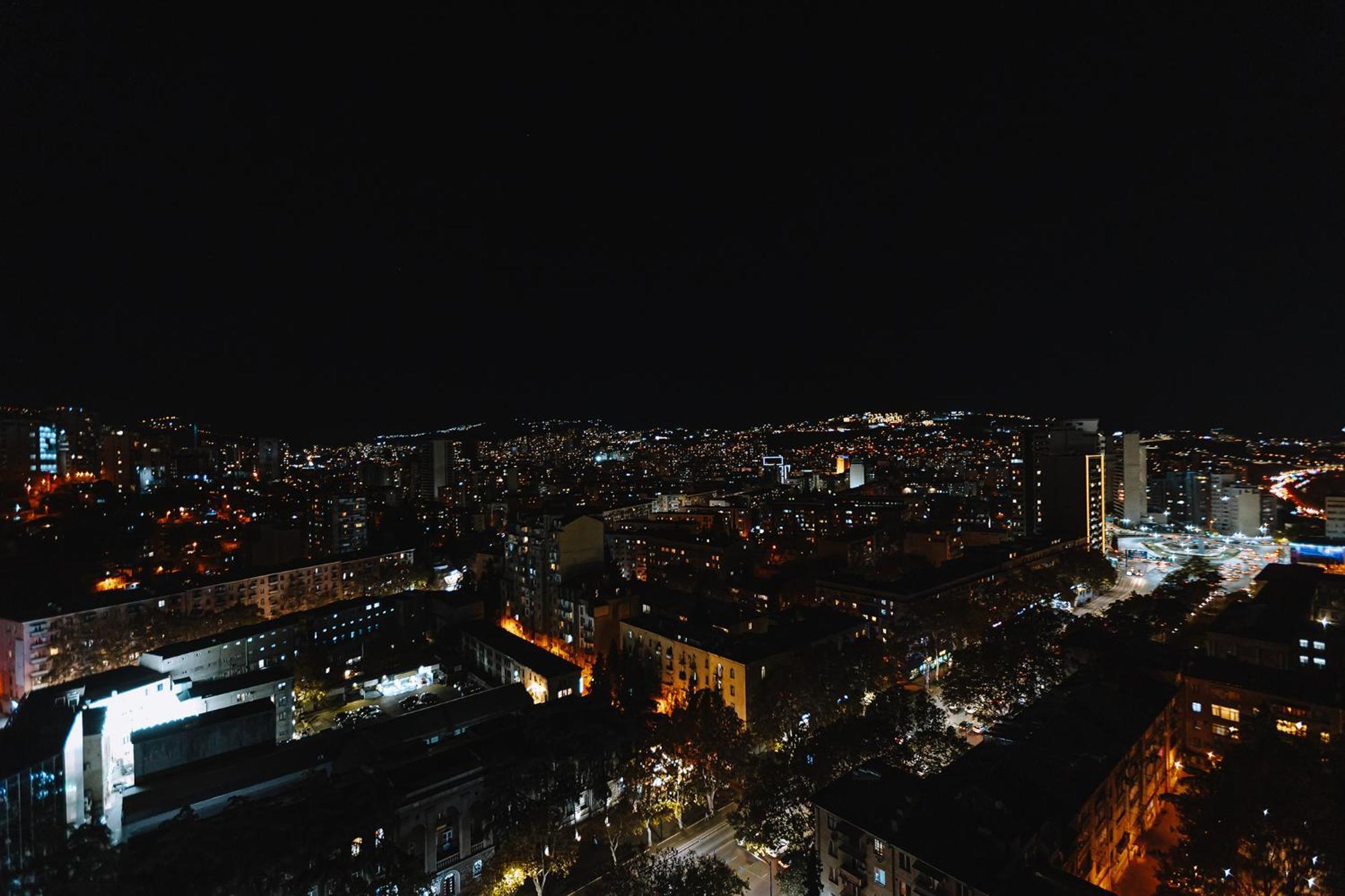 Hotel Sky Station Tbilisi Esterno foto